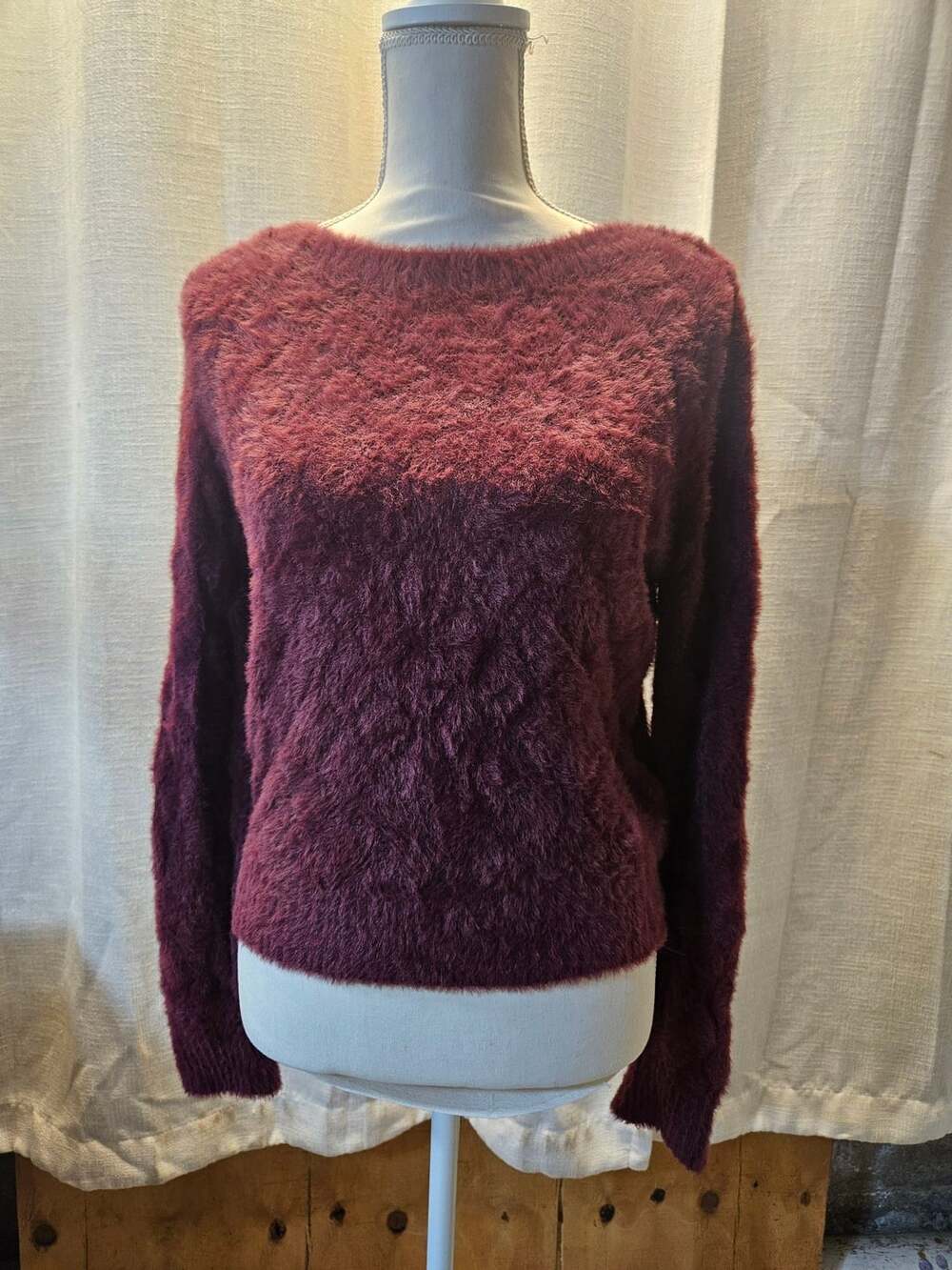 Abercrombie Kids Burgundy Fuzzy Textured Knit Sweater Size 13/14